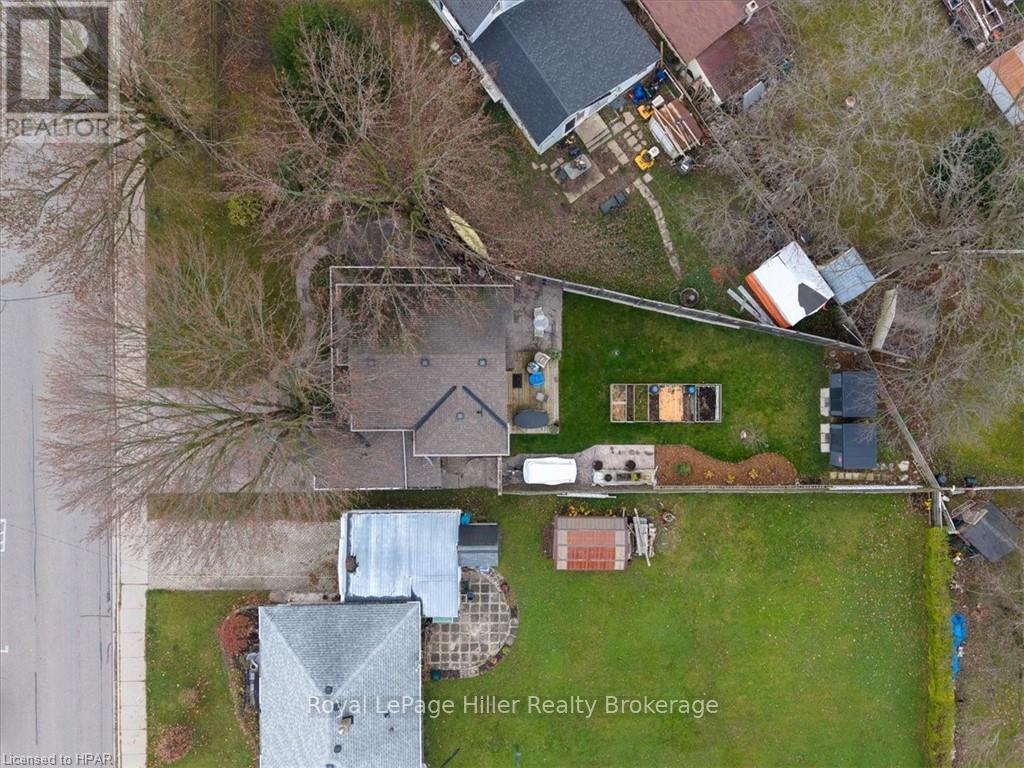 8 Oak Street, Stratford, Ontario  N5A 2G1 - Photo 33 - X11822837