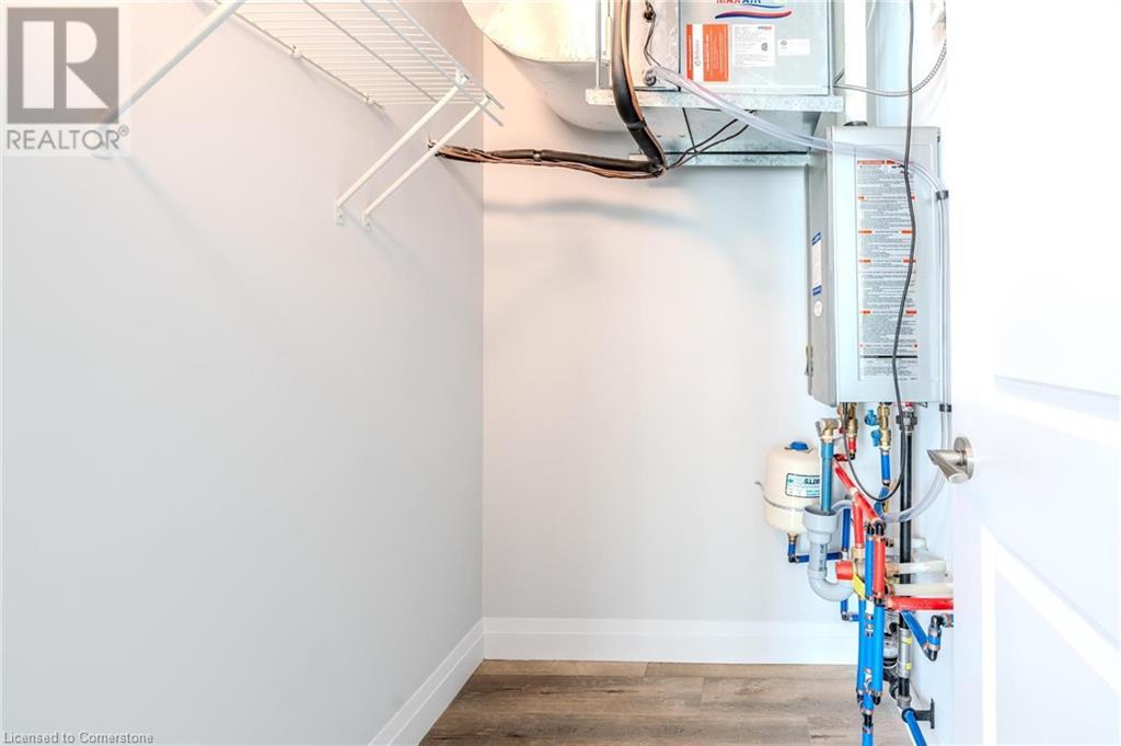 153 Wilson Street W Unit# 301, Hamilton, Ontario  L9G 1N4 - Photo 33 - 40687191