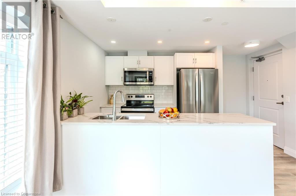 153 Wilson Street W Unit# 301, Hamilton, Ontario  L9G 1N4 - Photo 6 - 40687191