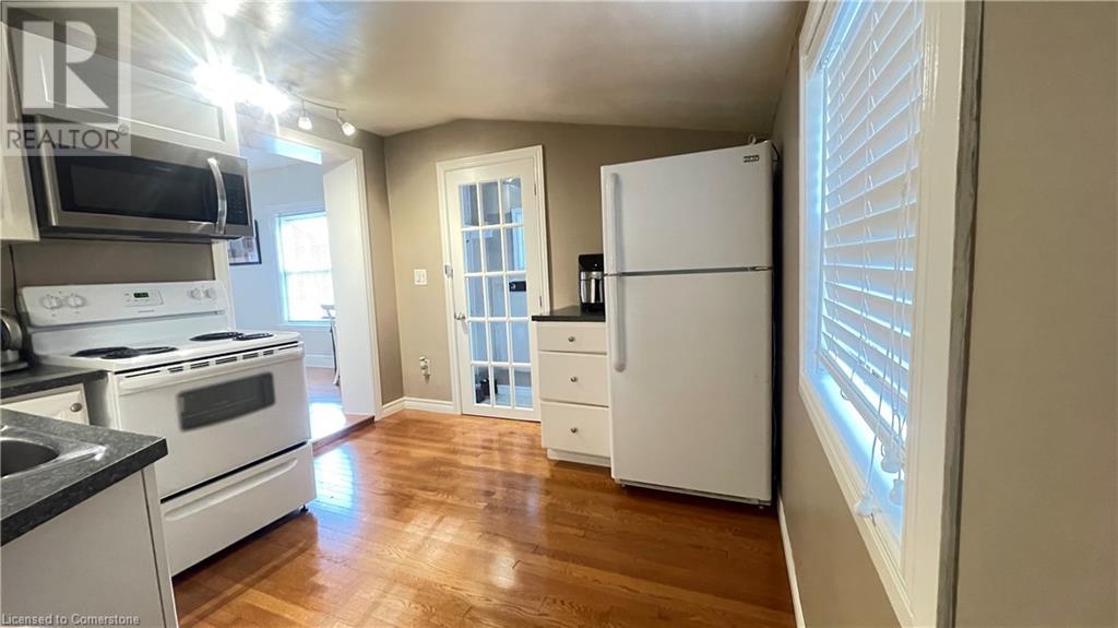 119 Superior Street, Brantford, Ontario  N3S 2K9 - Photo 8 - 40687019