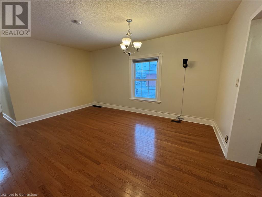 119 Superior Street, Brantford, Ontario  N3S 2K9 - Photo 9 - 40687019