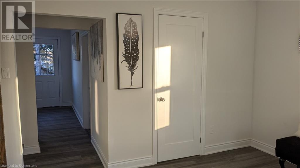 590 Woodward Avenue, Hamilton, Ontario  L8H 6P1 - Photo 8 - 40687165