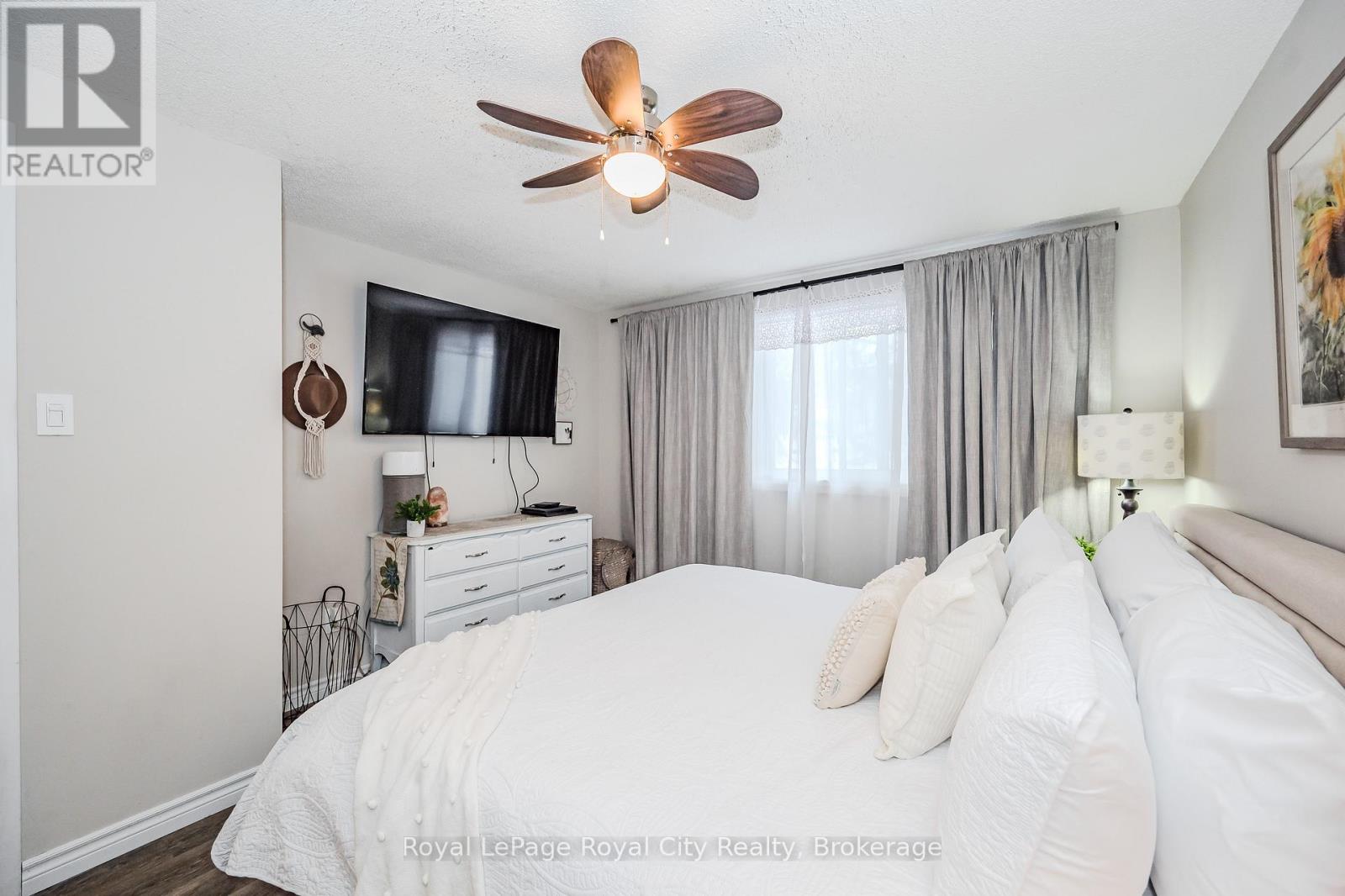 217 Bristol Street, Guelph, Ontario  N1H 3M3 - Photo 4 - X11905335
