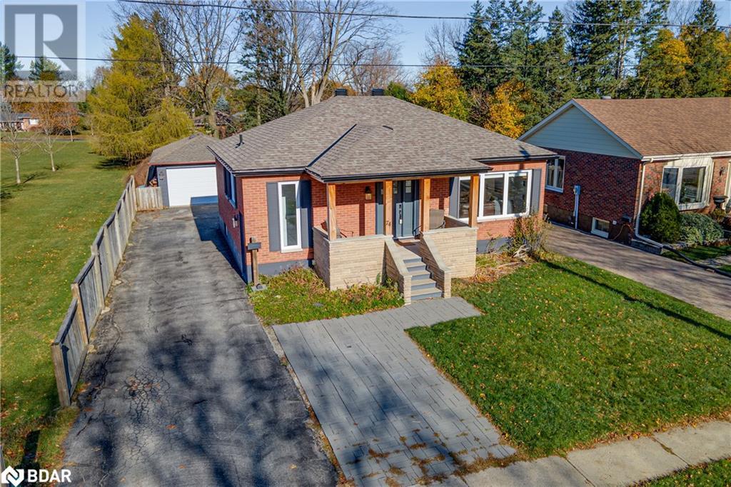 74 Strabane Avenue, Barrie, Ontario  L4M 2A2 - Photo 2 - 40687229