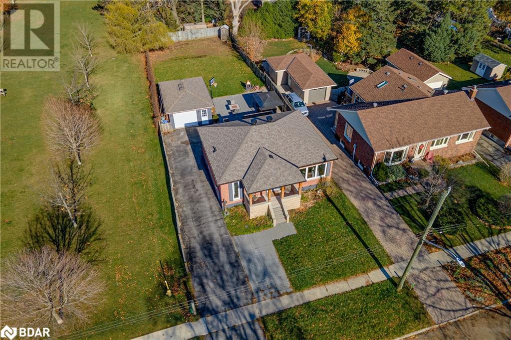 74 Strabane Avenue, Barrie, Ontario  L4M 2A2 - Photo 3 - 40687229