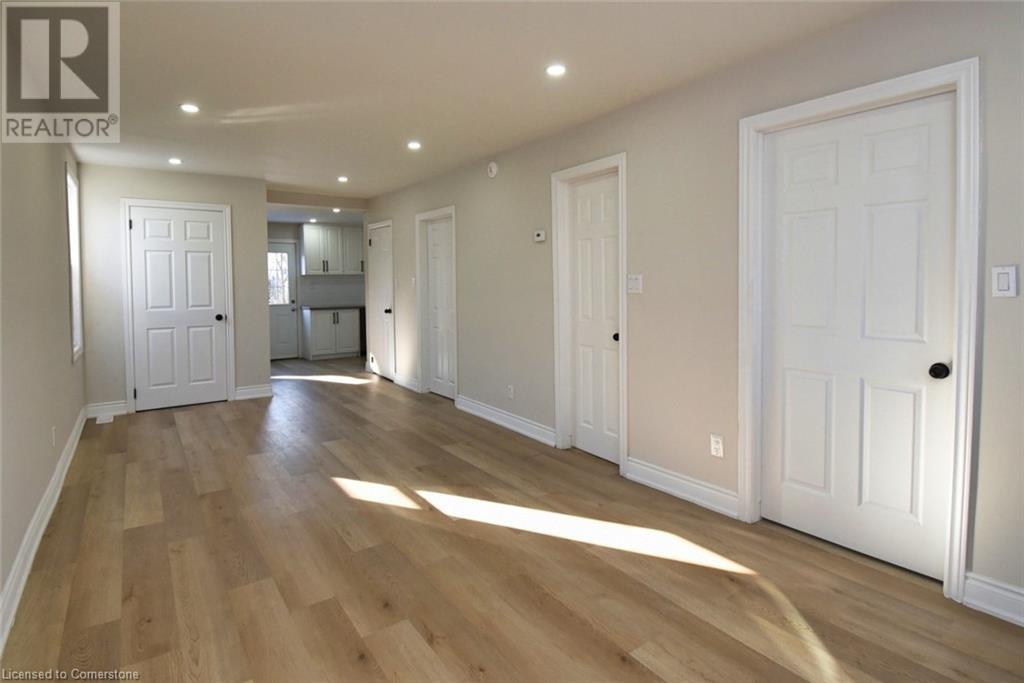 32 Vansitmart Avenue, Hamilton, Ontario  L8H 3A3 - Photo 8 - 40686978