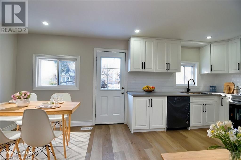 32 Vansitmart Avenue, Hamilton, Ontario  L8H 3A3 - Photo 17 - 40686978