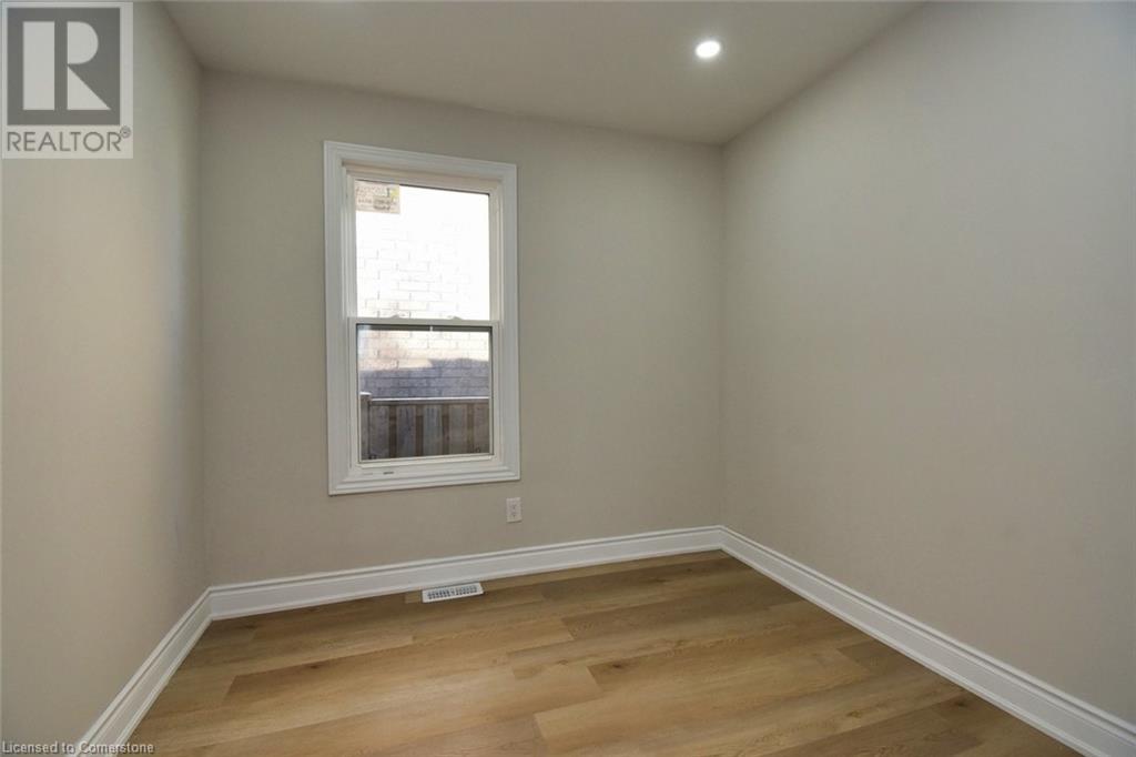 32 Vansitmart Avenue, Hamilton, Ontario  L8H 3A3 - Photo 21 - 40686978