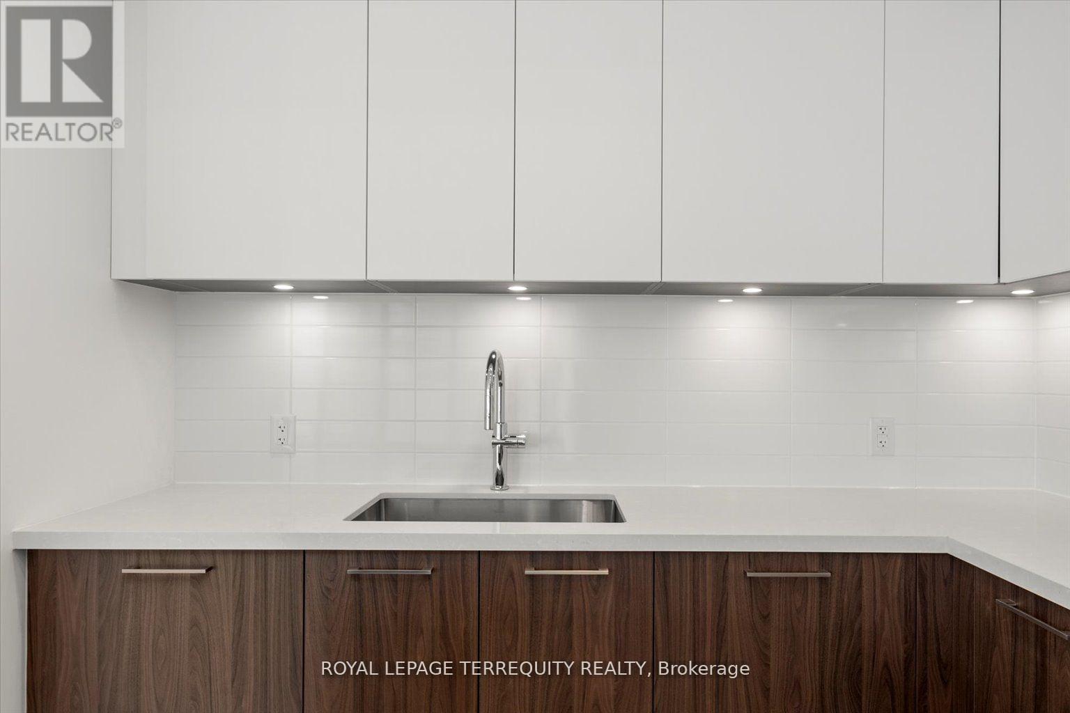 1406 - 33 Frederick Todd Way, Toronto, Ontario  M4G 0C9 - Photo 11 - C11905326