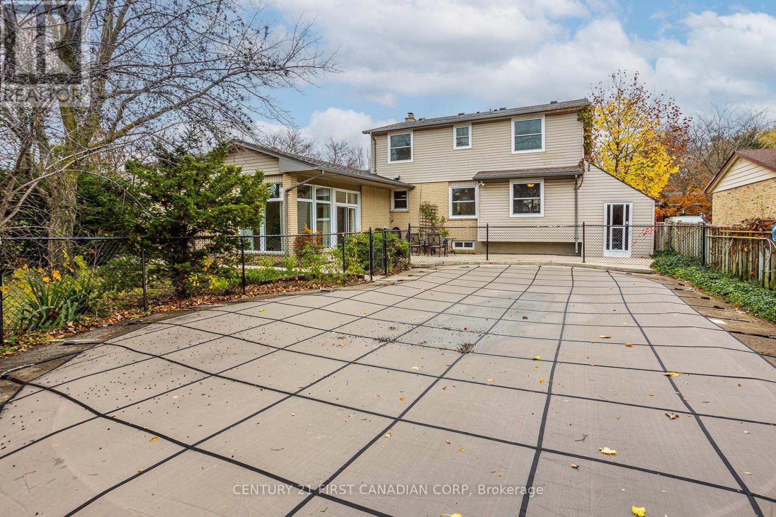 1208 Guildwood Boulevard, London, Ontario  N6H 4G9 - Photo 35 - X11905403