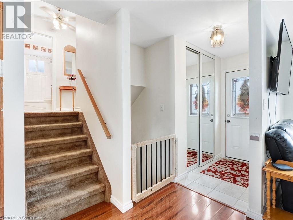 103 Williamson Drive, Haldimand County, Ontario  N3W 1A4 - Photo 3 - 40687256