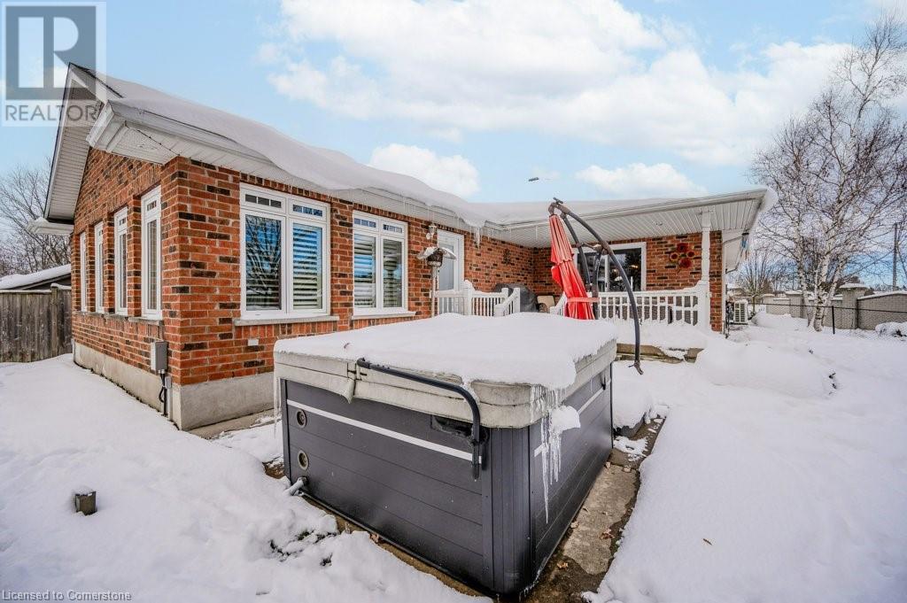 6 Abraham Drive N, Stratford, Ontario  N5A 8A9 - Photo 29 - 40687227