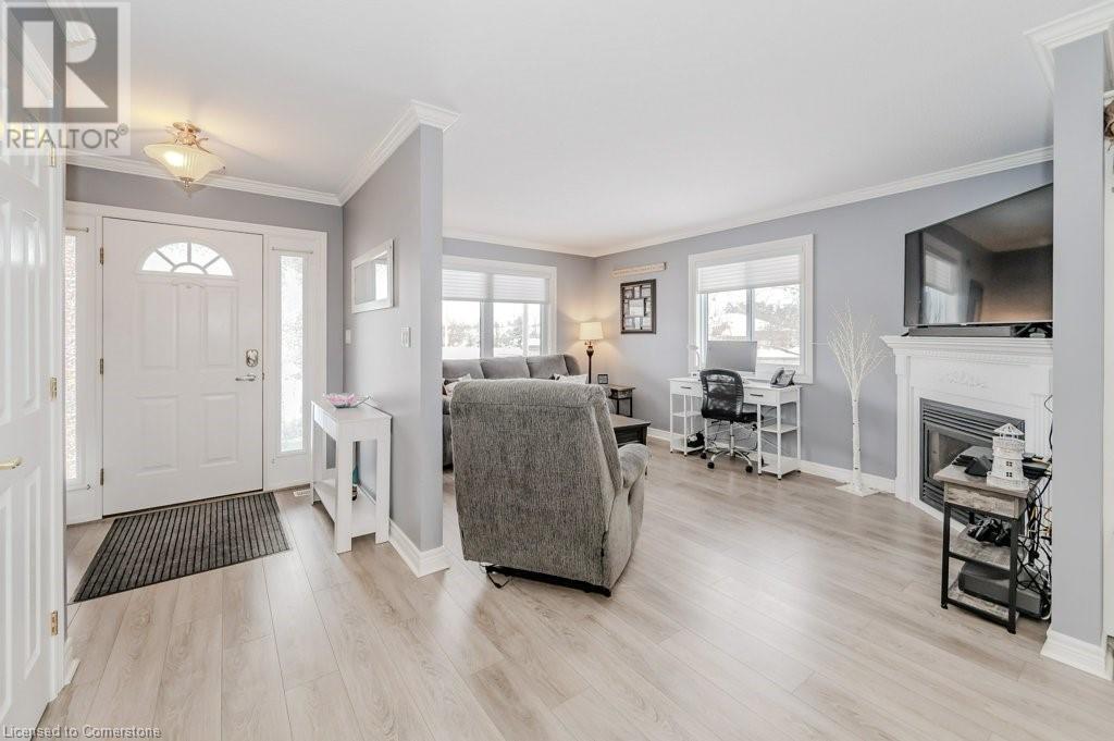 6 Abraham Drive N, Stratford, Ontario  N5A 8A9 - Photo 5 - 40687227