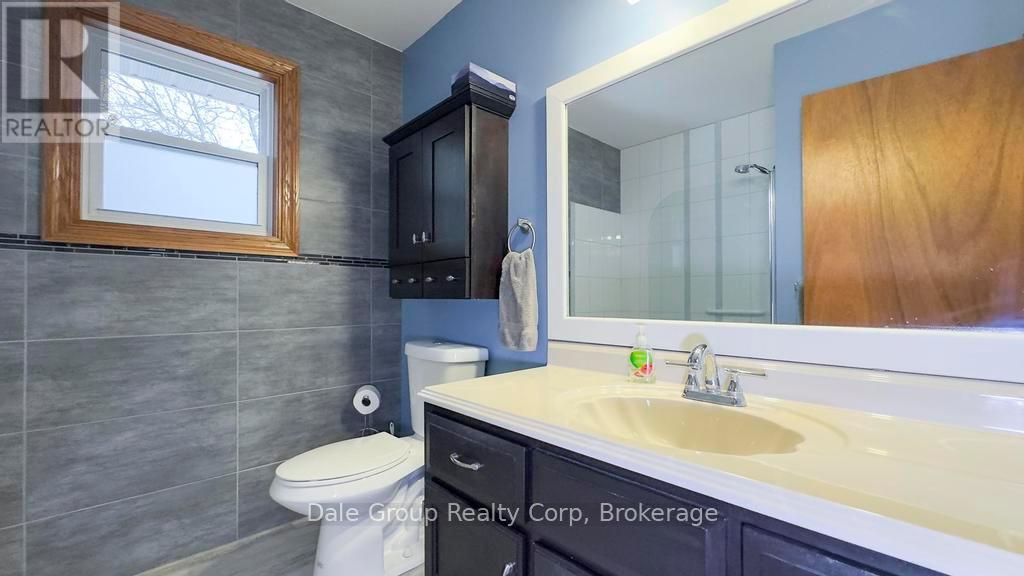 25 Jordan  (Belgrave) Drive, North Huron, Ontario  N0G 1E0 - Photo 16 - X11905463