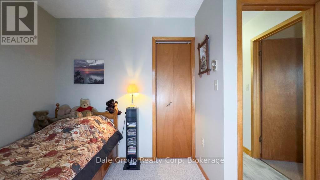 25 Jordan  (Belgrave) Drive, North Huron, Ontario  N0G 1E0 - Photo 20 - X11905463