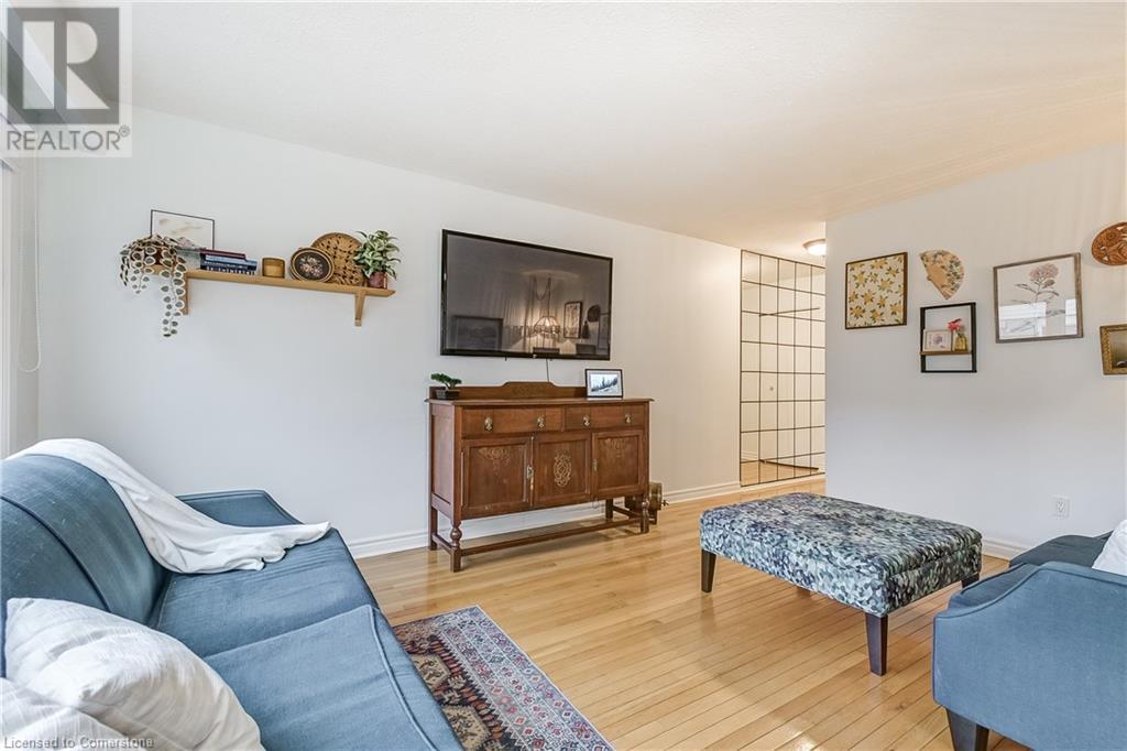 100 St Andrews Court Unit# 13, Hamilton, Ontario  L8K 6H2 - Photo 12 - 40686726