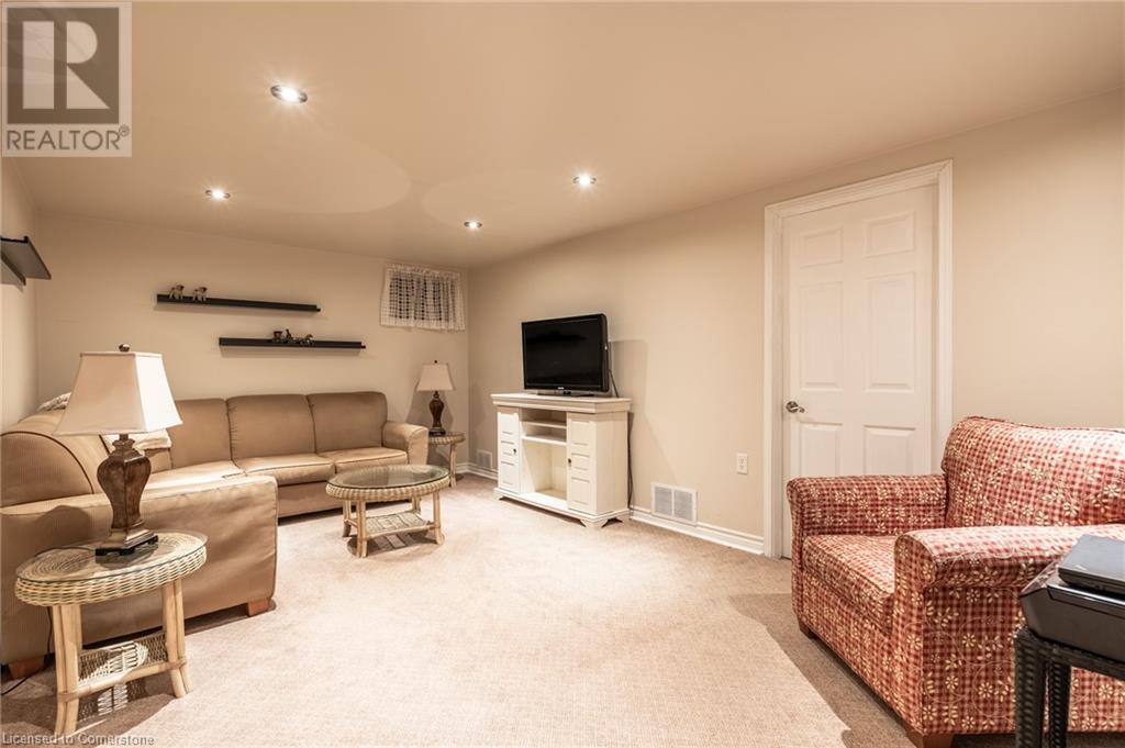 1011 White Oak Drive Unit# 1, Burlington, Ontario  L7T 2L3 - Photo 27 - 40687195