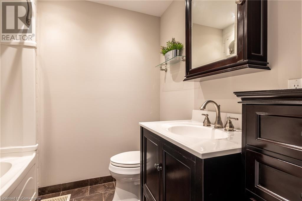 1011 White Oak Drive Unit# 1, Burlington, Ontario  L7T 2L3 - Photo 26 - 40687195