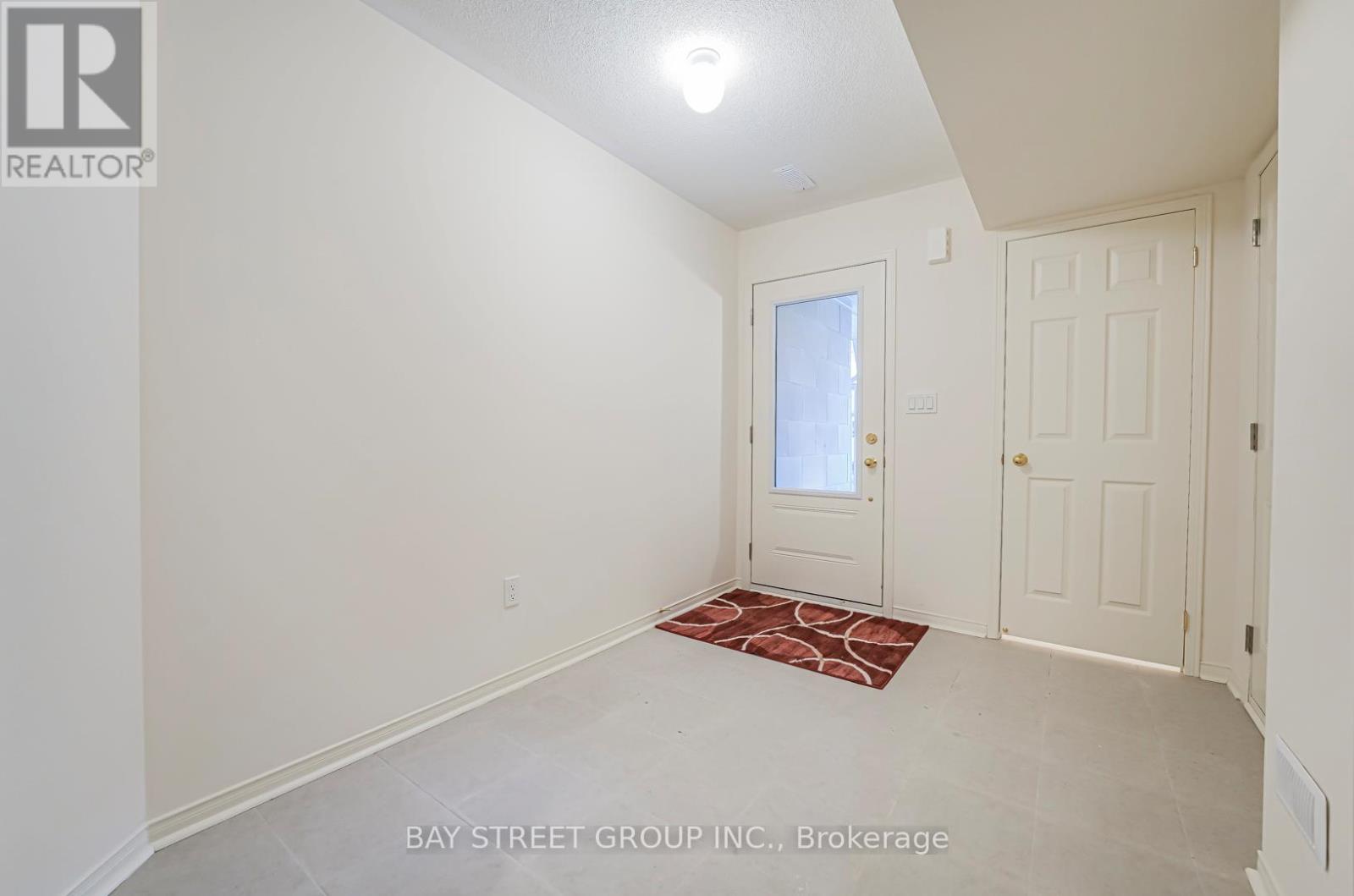 105 Ness Drive, Richmond Hill, Ontario  L4S 0K9 - Photo 4 - N11905445