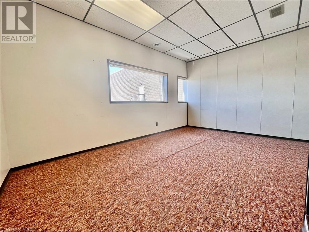 391 Main Street E Unit# 3/upstairs, North Bay, Ontario  P1B 1B3 - Photo 11 - 40686311