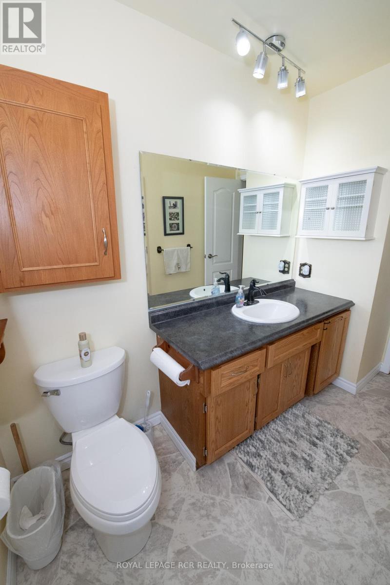 180 Miller Street, Wellington North, Ontario  N0G 2L3 - Photo 20 - X11822803