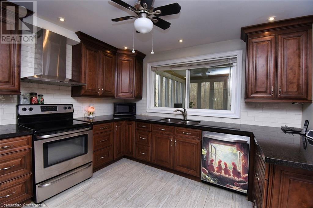 888 Mckenzie Road, Oneida, Ontario  N3W 2B5 - Photo 11 - 40687226