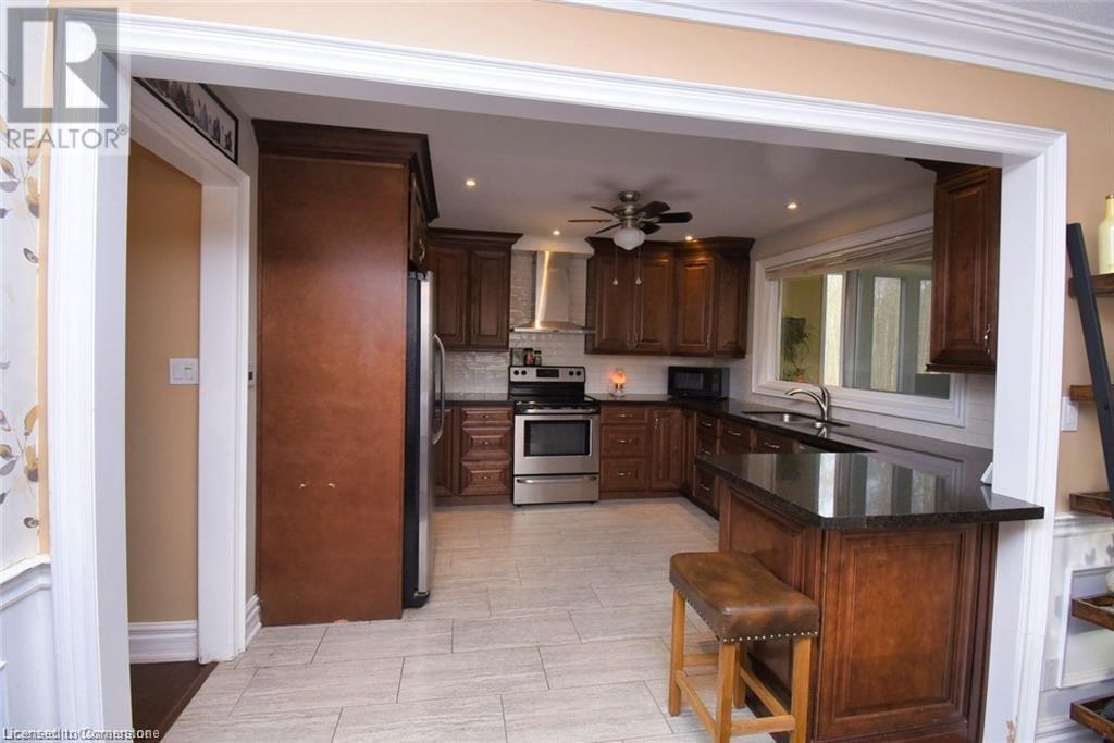 888 Mckenzie Road, Oneida, Ontario  N3W 2B5 - Photo 14 - 40687226