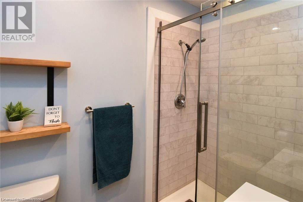 888 Mckenzie Road, Oneida, Ontario  N3W 2B5 - Photo 33 - 40687226