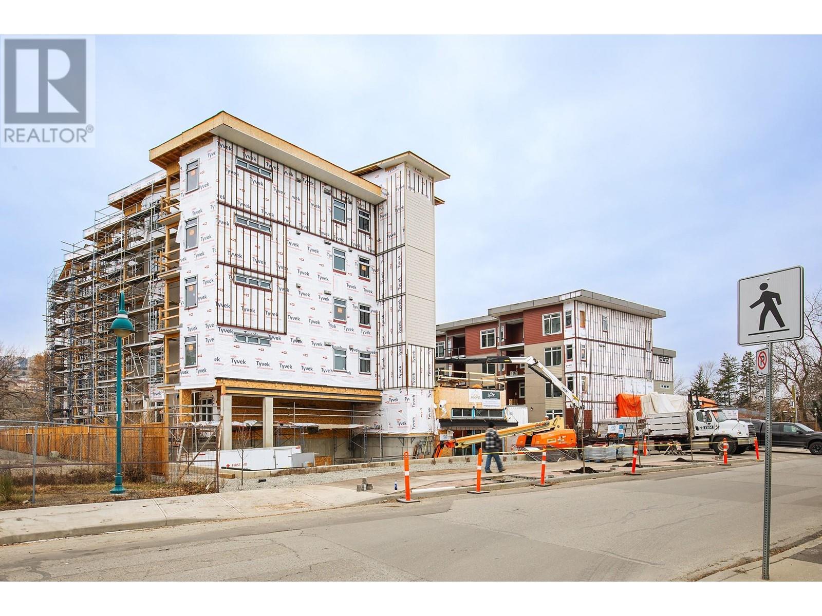 Property at 207 ROYAL Avenue Unit# 505 image 1