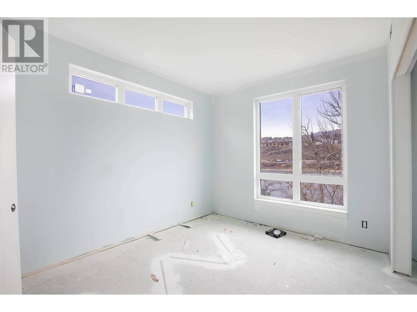 Property at 207 ROYAL Avenue Unit# 505 image 5