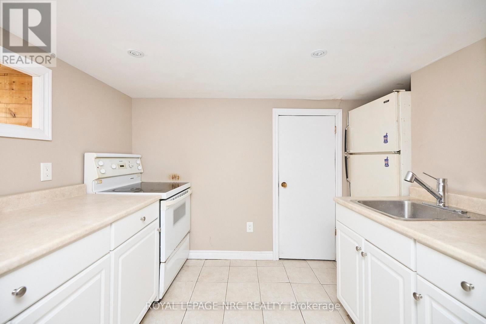 45 Pine Street N, Thorold (Thorold Downtown), Ontario  L2V 2P1 - Photo 20 - X11905543