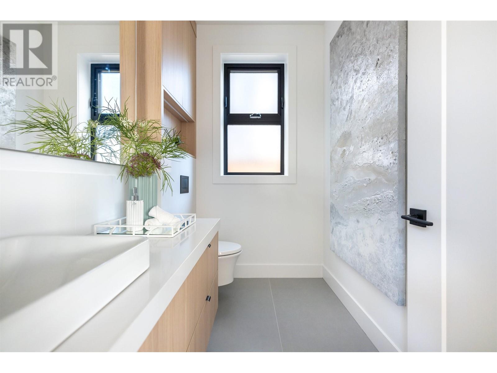 1 2474 E 21ST AVENUE