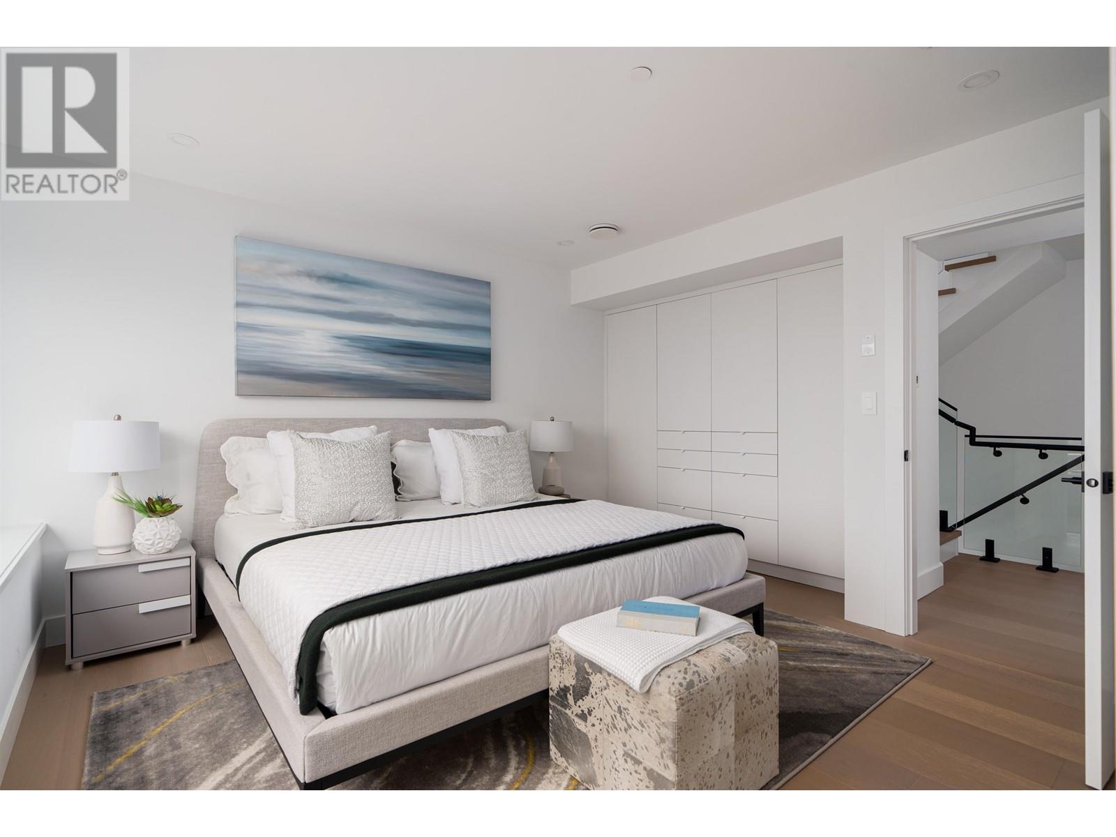 1 2474 E 21ST AVENUE