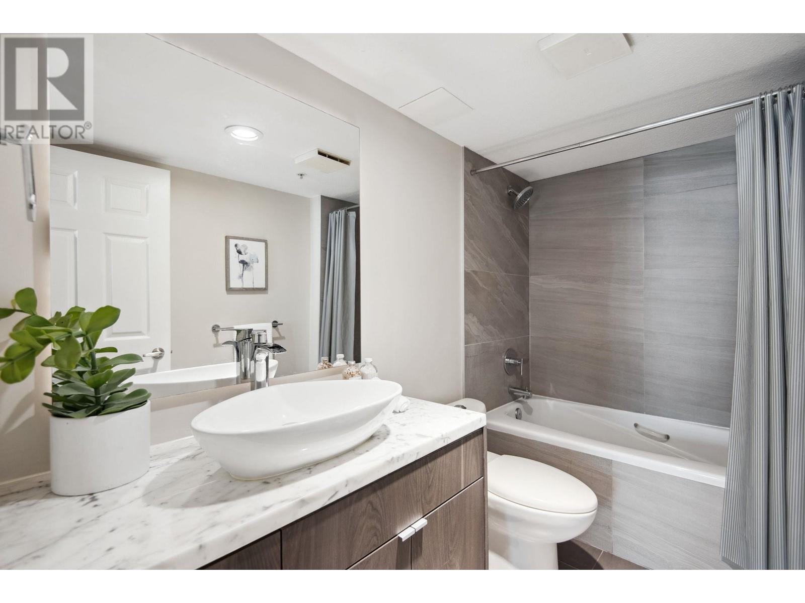 Listing Picture 23 of 40 : 501 1255 MAIN STREET, Vancouver / 溫哥華 - 魯藝地產 Yvonne Lu Group - MLS Medallion Club Member