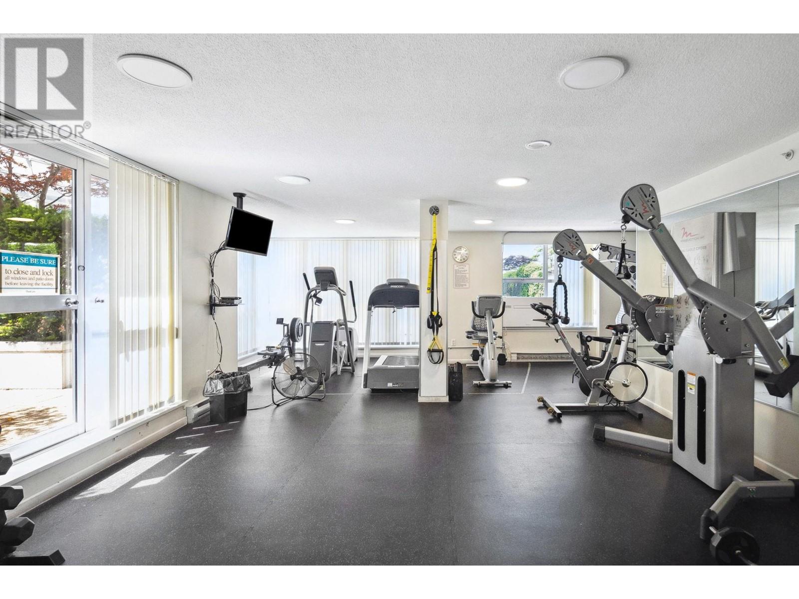 Listing Picture 34 of 40 : 501 1255 MAIN STREET, Vancouver / 溫哥華 - 魯藝地產 Yvonne Lu Group - MLS Medallion Club Member