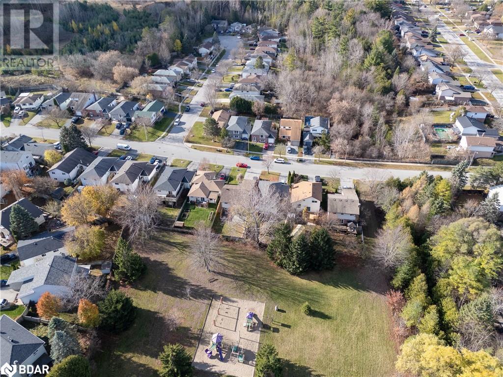 17 Mcconkey Place, Barrie, Ontario  L4N 6H1 - Photo 23 - 40687275