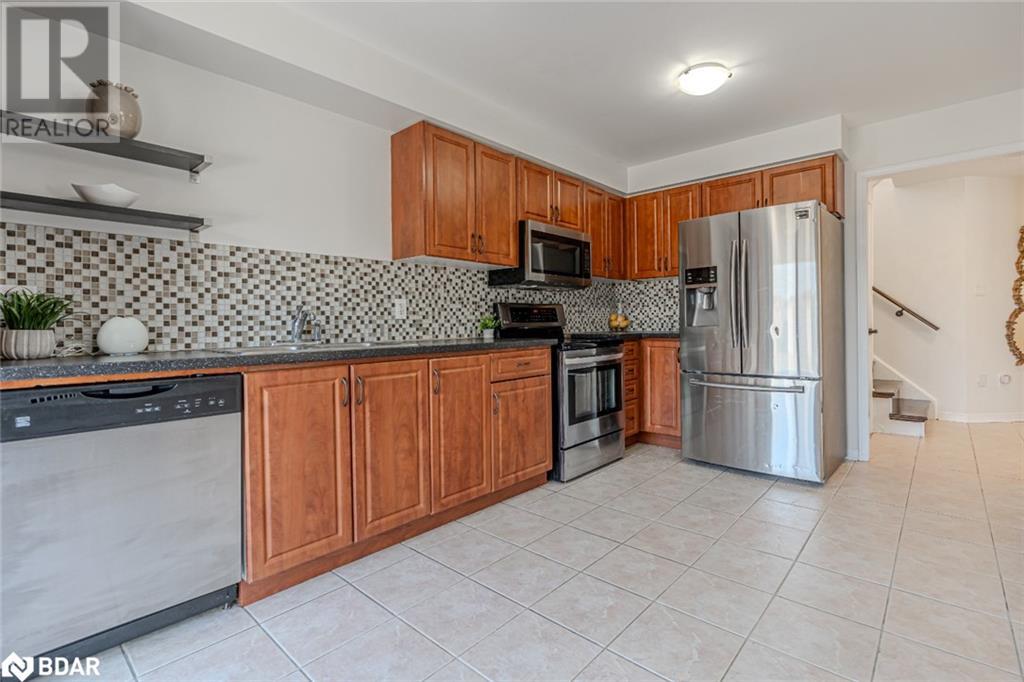 35 Lookout Street, Angus, Ontario  L0M 1B4 - Photo 5 - 40686945