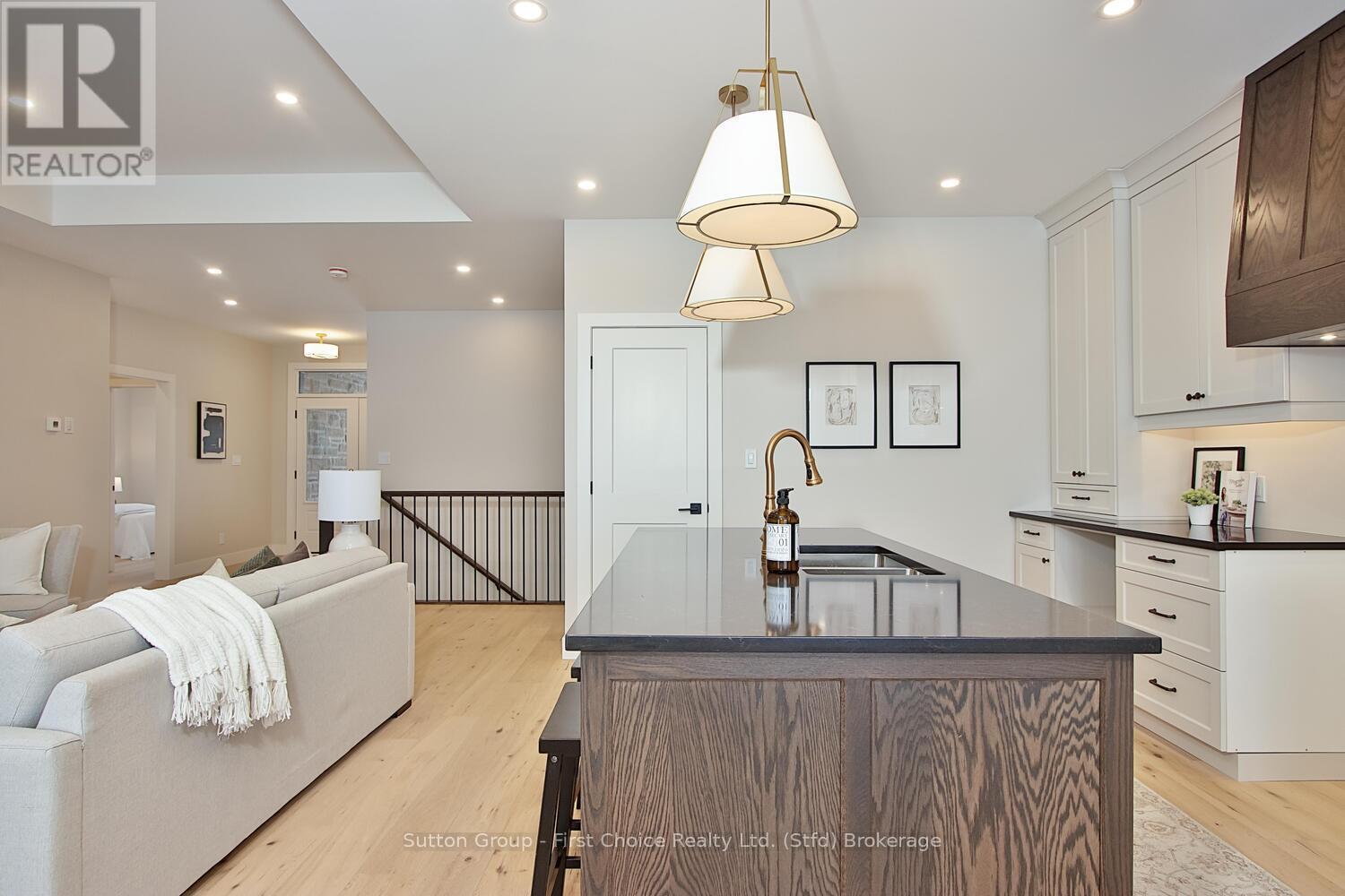 15 Kastner Street, Stratford, Ontario  N5A 0J7 - Photo 10 - X10780417