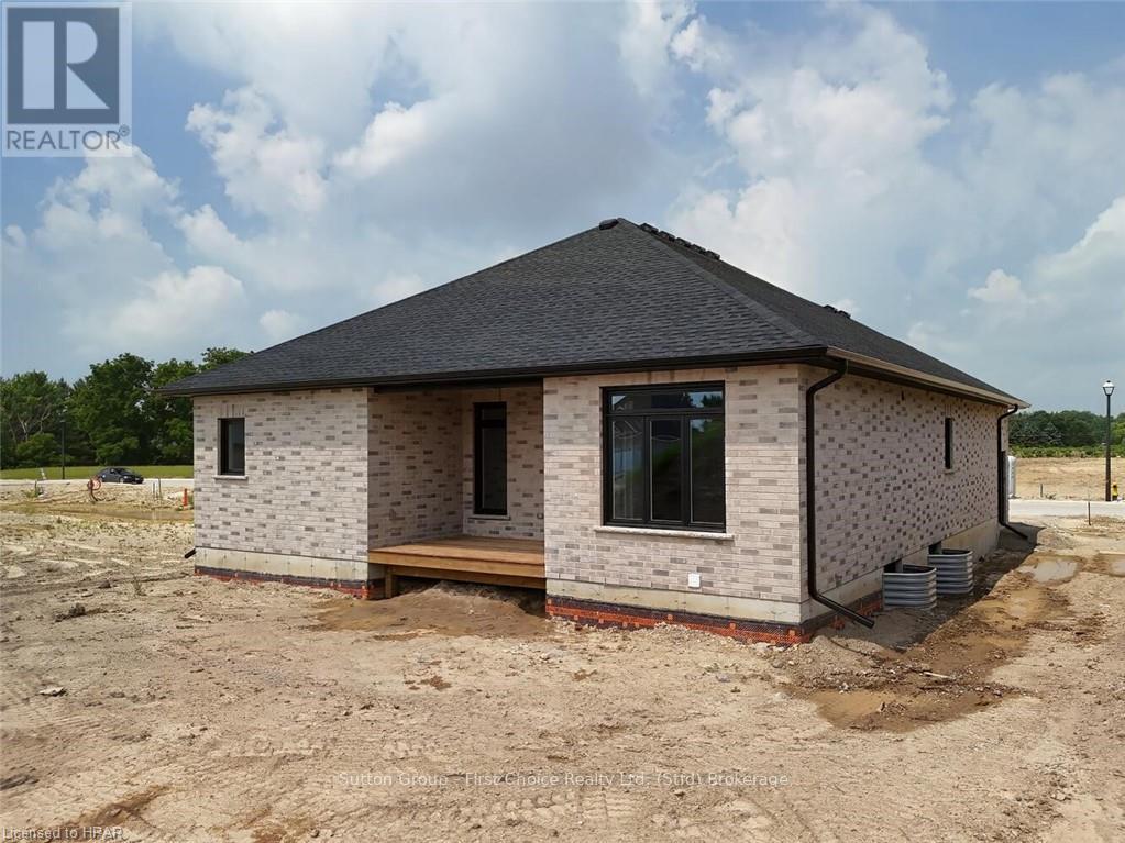 15 Kastner Street, Stratford, Ontario  N5A 0J7 - Photo 35 - X10780417