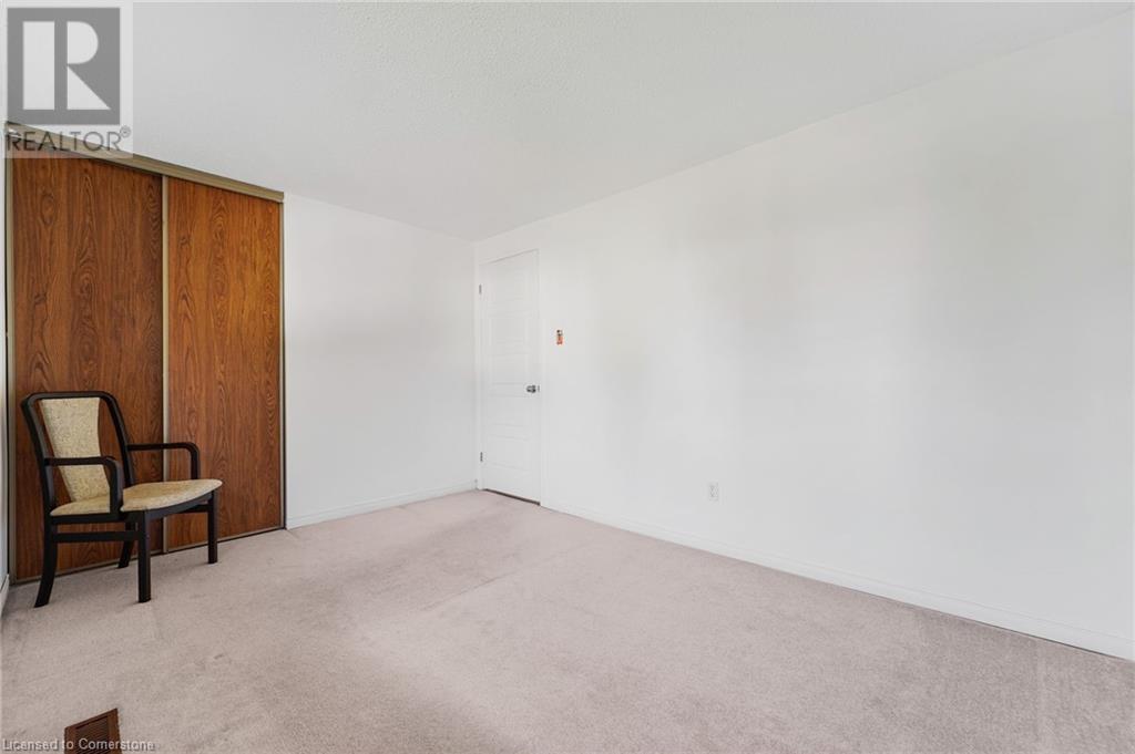 8 Muscot Drive, Hamilton, Ontario  L8J 1X2 - Photo 21 - 40687296