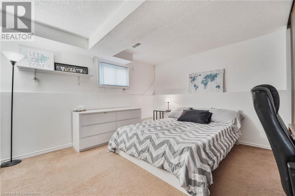 8 Muscot Drive, Hamilton, Ontario  L8J 1X2 - Photo 33 - 40687296