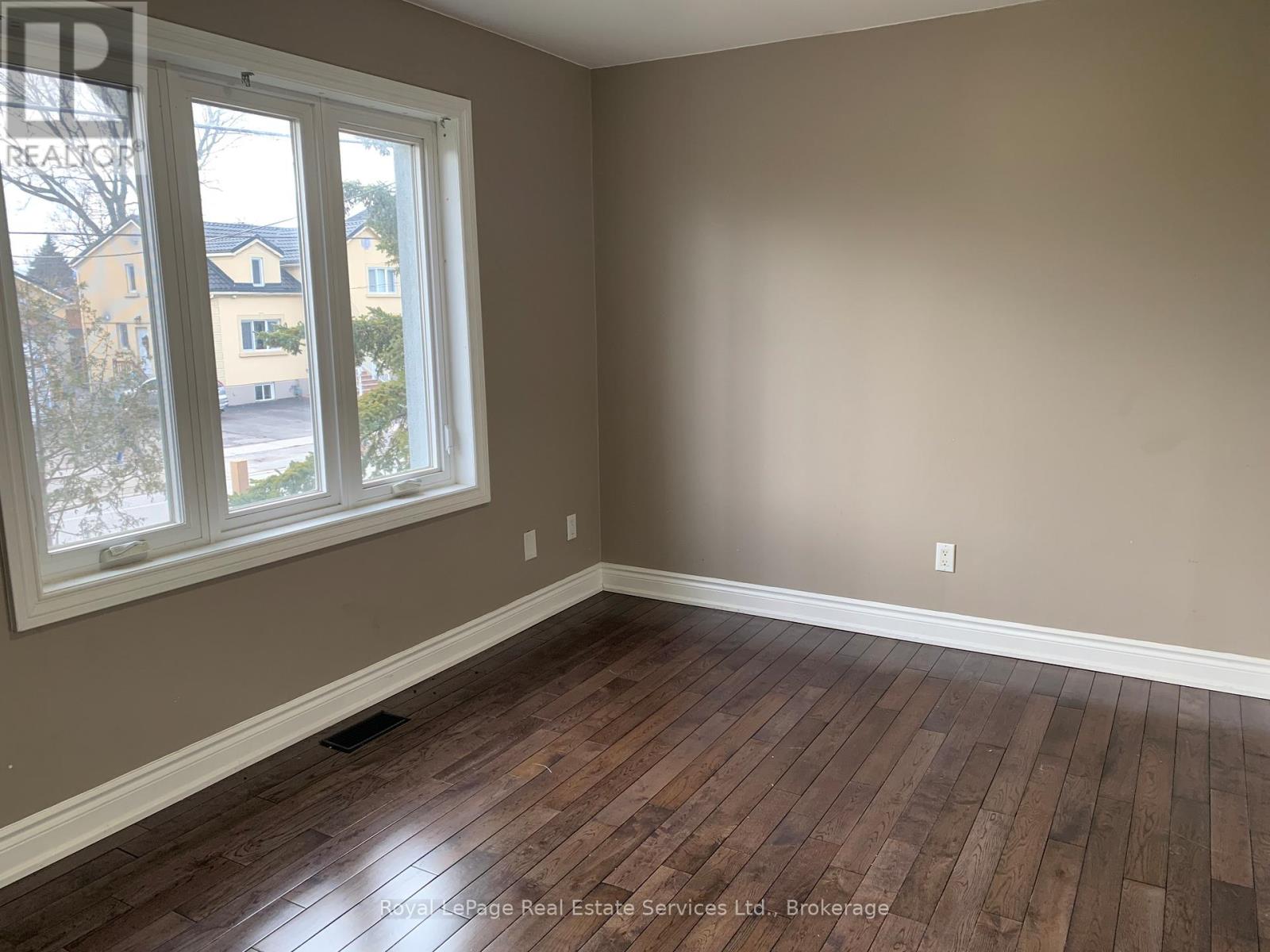 3 - 1033 Gardner Avenue, Mississauga (Lakeview), Ontario  L5E 1B5 - Photo 8 - W11905645