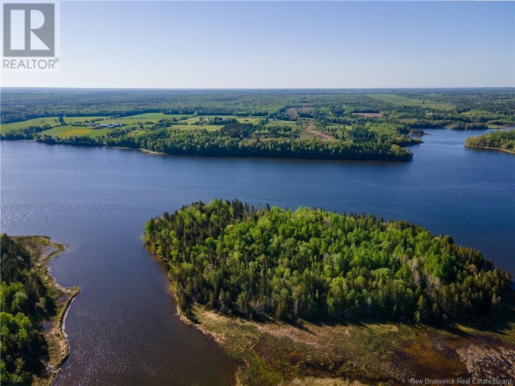 Waterfront Bass River Point, Bass River, New Brunswick  E4T 1A6 - Photo 24 - NB110654