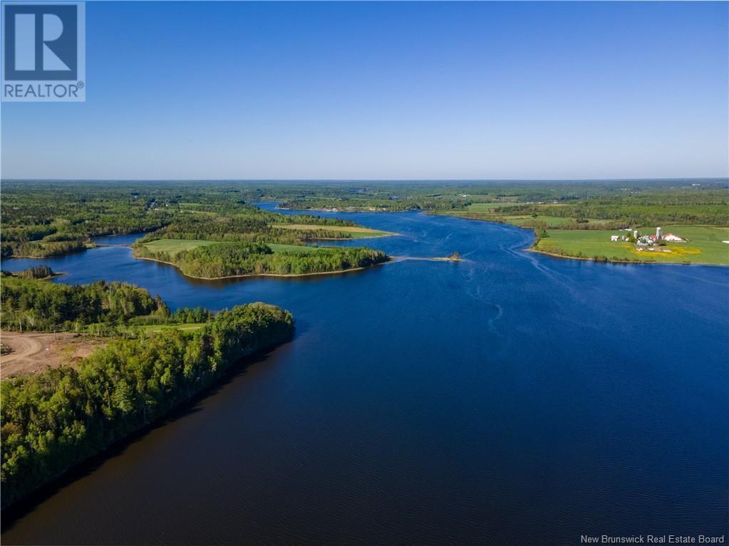 Waterfront Bass River Point, Bass River, New Brunswick  E4T 1A6 - Photo 30 - NB110654
