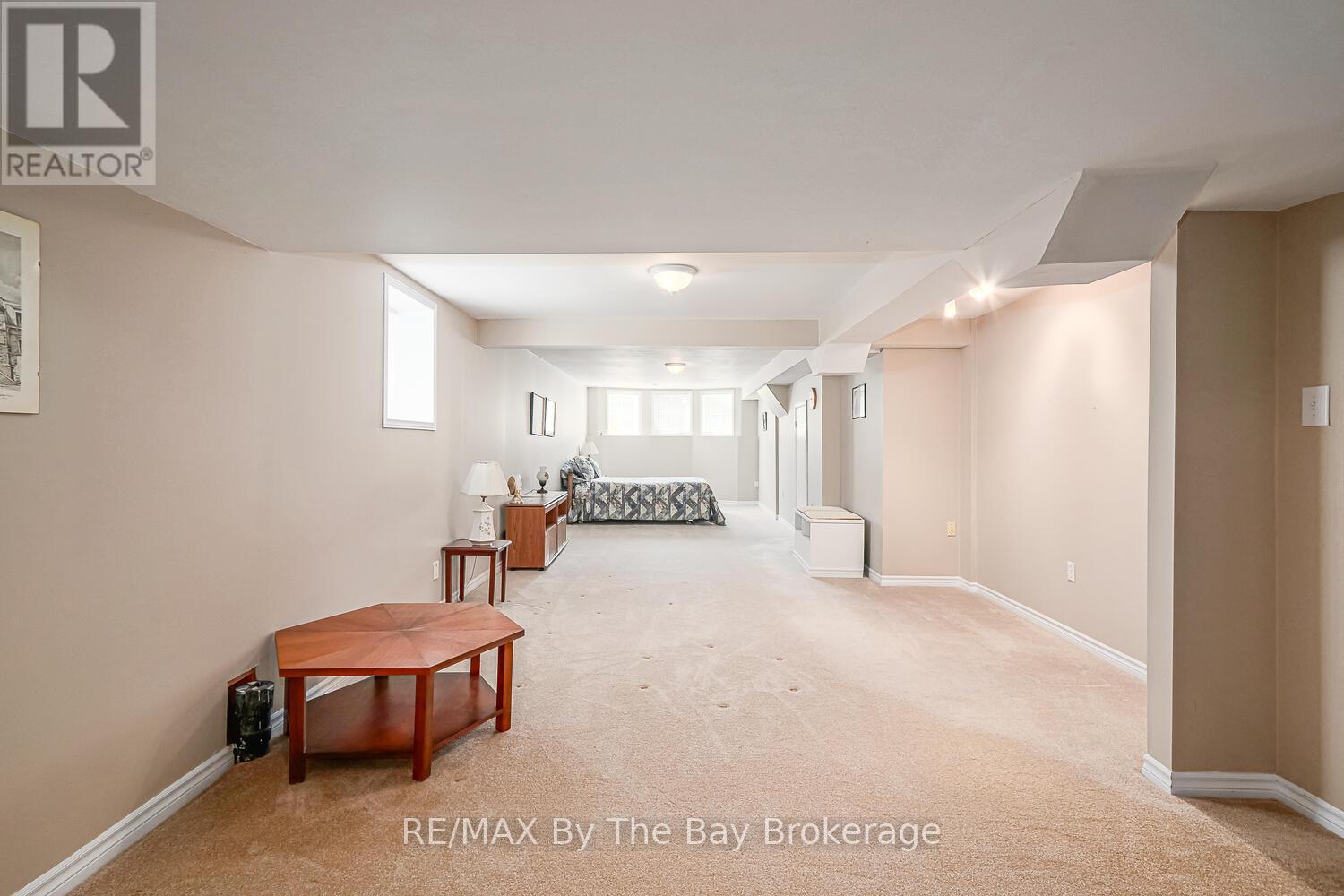 7 Trailwood Place, Wasaga Beach, Ontario  L9Z 1M6 - Photo 19 - S11905666