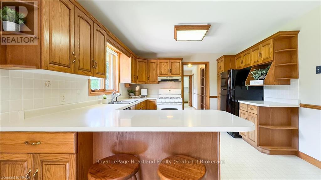 7333 Line 34 Road, West Perth, Ontario  N0M 1G0 - Photo 13 - X10781601