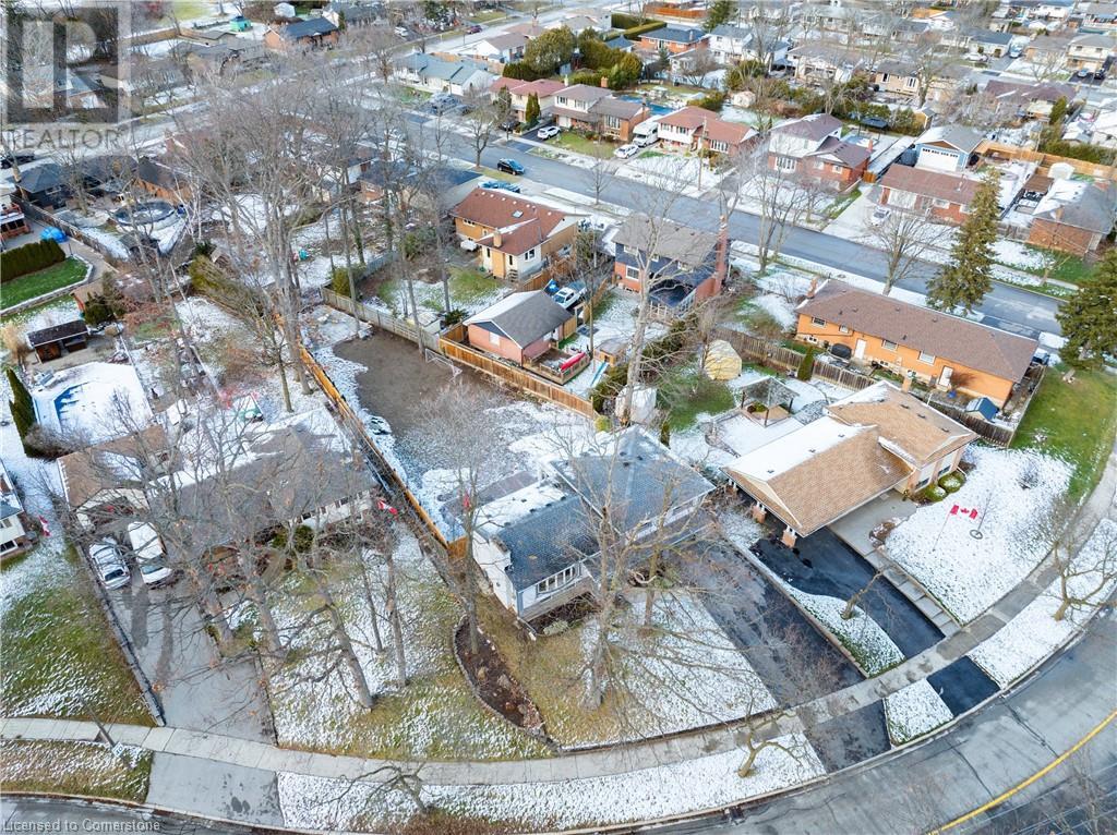 2401 St Frances Drive, Burlington, Ontario  L7P 1V3 - Photo 40 - 40687148