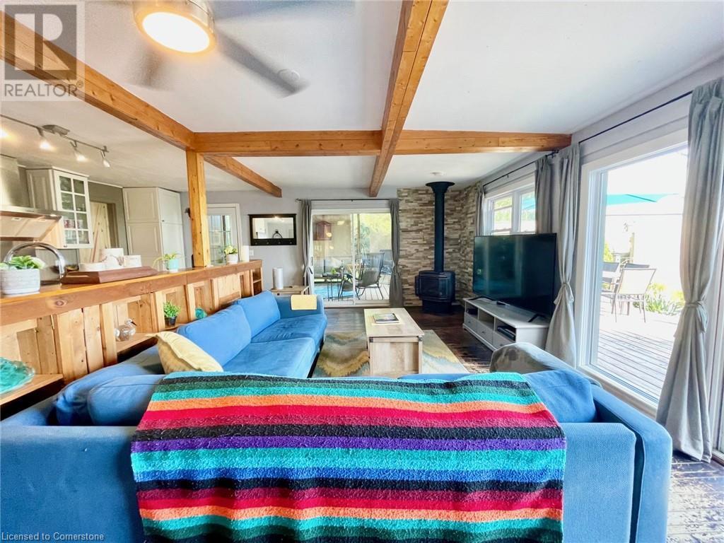 Property at 5 HASTINGS Drive image 3