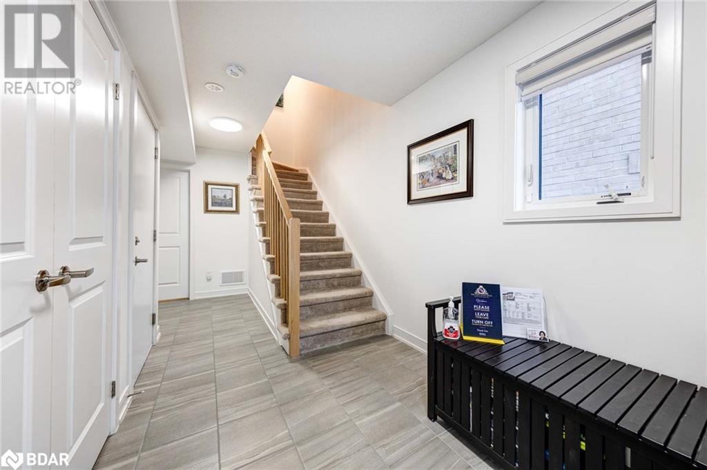 18 Red Maple Lane, Barrie, Ontario  L9J 0N4 - Photo 6 - 40687294