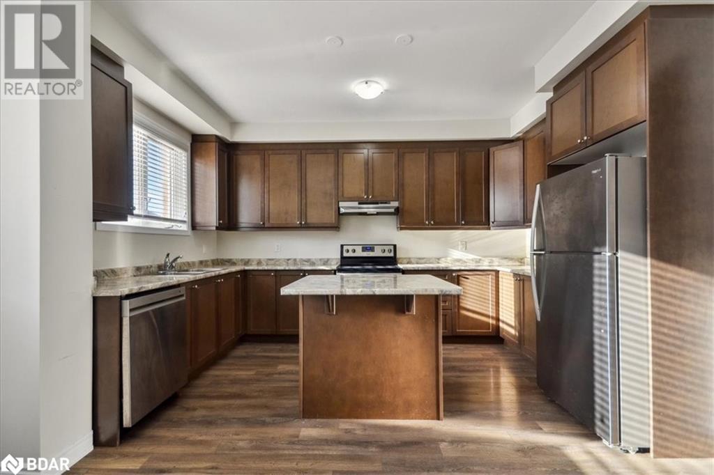 5 Fusilier Drive, Toronto, Ontario  M1L 0J4 - Photo 2 - 40687176